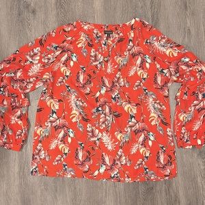Buckle Black Floral Blouse, Like New!!